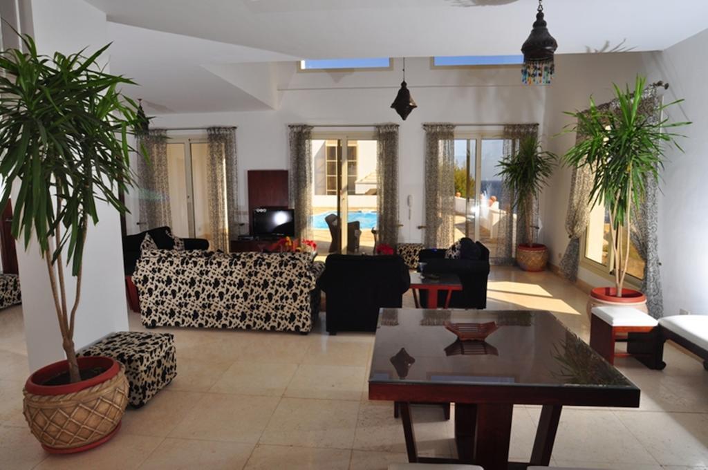 Carlton Luxury Villa Şarm El-Şeyh Oda fotoğraf